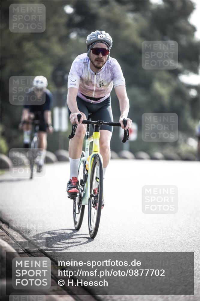 21.06.2026 - 29. Vierlanden-Triathlon H.Heesch http://msf.ph/oto/9877702 21.06.2026 09:04:45 Radfahren 50, 70, 81, 98, 146 meine-sportfotos.de