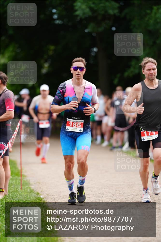 21.06.2026 - 29. Vierlanden-Triathlon LAZAROV Photography http://msf.ph/oto/9877707 21.06.2026 11:39:44 Laufen 10, 202, 186, 4, 14, 171 meine-sportfotos.de