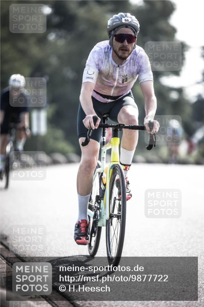 21.06.2026 - 29. Vierlanden-Triathlon H.Heesch http://msf.ph/oto/9877722 21.06.2026 09:04:45 Radfahren 50, 70, 81, 98, 146 meine-sportfotos.de