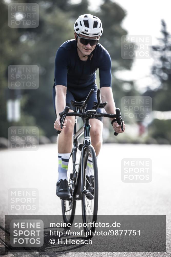 21.06.2026 - 29. Vierlanden-Triathlon H.Heesch http://msf.ph/oto/9877751 21.06.2026 09:04:47 Radfahren 50, 70, 81, 98, 146 meine-sportfotos.de