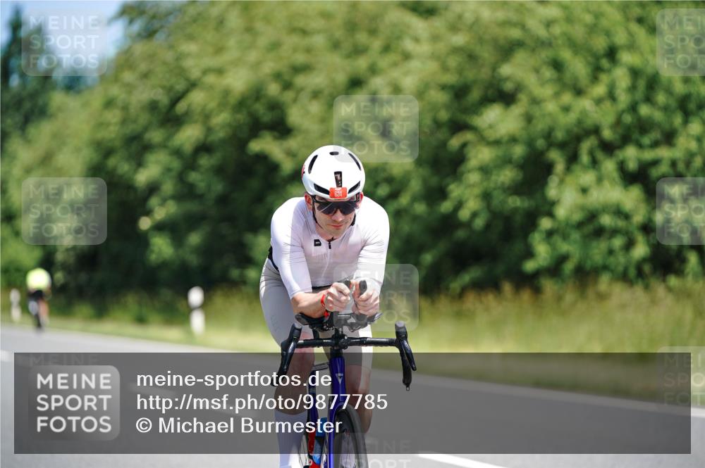 21.06.2026 - Viking Triathlon Michael Burmester http://msf.ph/oto/9877785 21.06.2026 13:04:30 Radfahren 229, 300, 624 meine-sportfotos.de