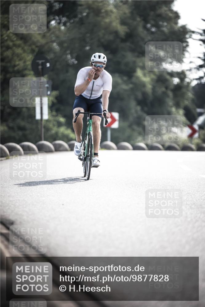 21.06.2026 - 29. Vierlanden-Triathlon H.Heesch http://msf.ph/oto/9877828 21.06.2026 09:05:31 Radfahren 58 meine-sportfotos.de