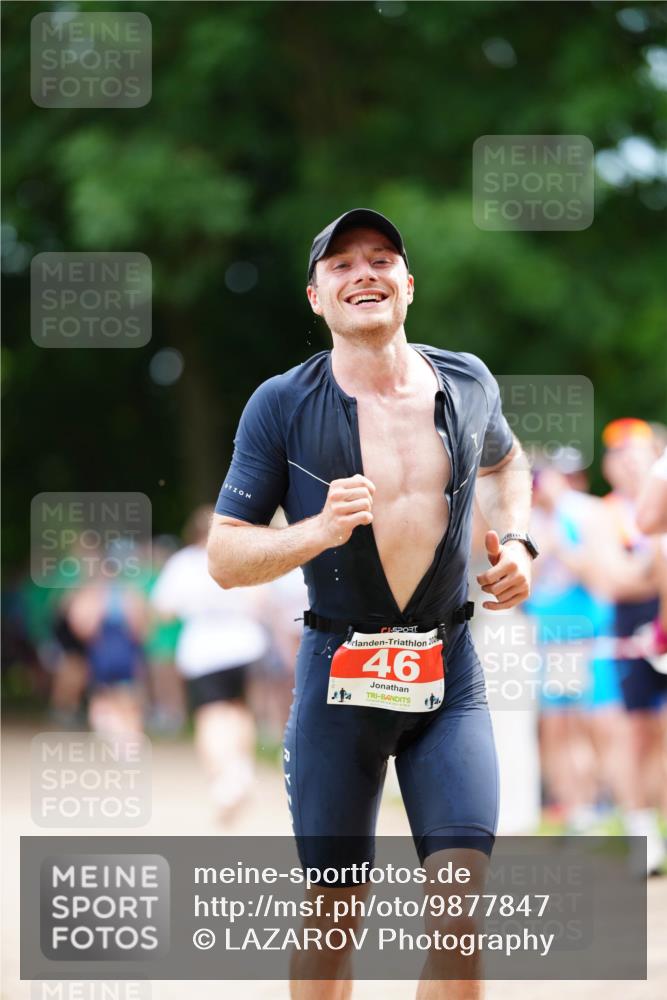 21.06.2026 - 29. Vierlanden-Triathlon LAZAROV Photography http://msf.ph/oto/9877847 21.06.2026 11:42:08 Laufen 46 meine-sportfotos.de