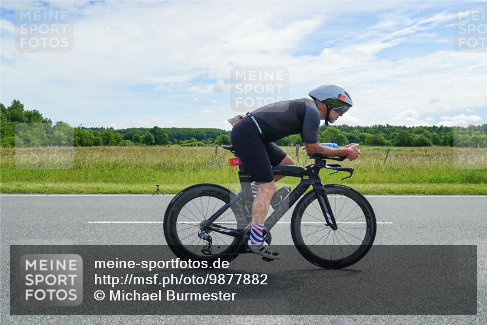 21.06.2026 - Viking Triathlon Michael Burmester http://msf.ph/oto/9877882 21.06.2026 12:11:18 Radfahren 76, 87, 111, 114, 154, 186, 250, 265, 291, 355, 356, 392, 433, 447, 454, 464, 552, 557, 579, 627, 655 meine-sportfotos.de