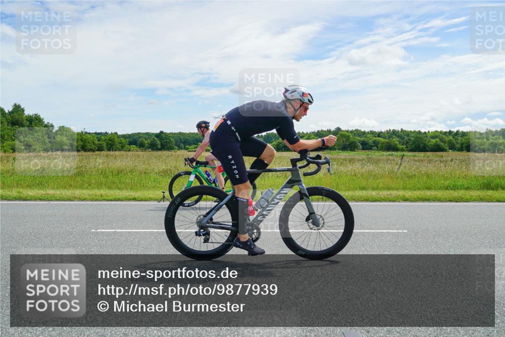21.06.2026 - Viking Triathlon Michael Burmester http://msf.ph/oto/9877939 21.06.2026 12:12:10 Radfahren 174, 241, 302, 385, 434, 462, 502 meine-sportfotos.de
