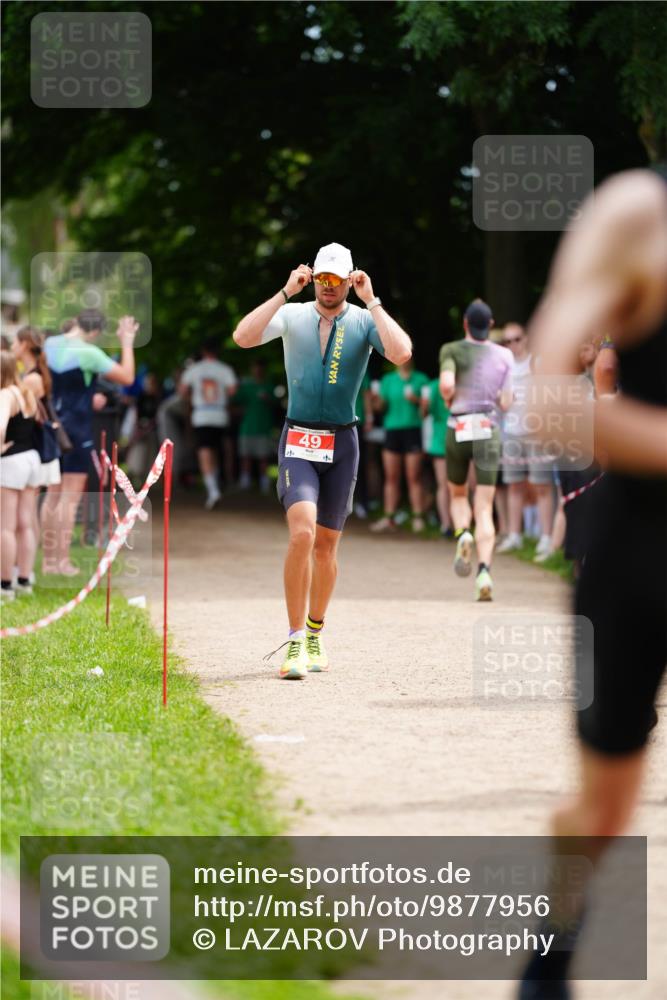 21.06.2026 - 29. Vierlanden-Triathlon LAZAROV Photography http://msf.ph/oto/9877956 21.06.2026 11:43:29 Laufen 49 meine-sportfotos.de