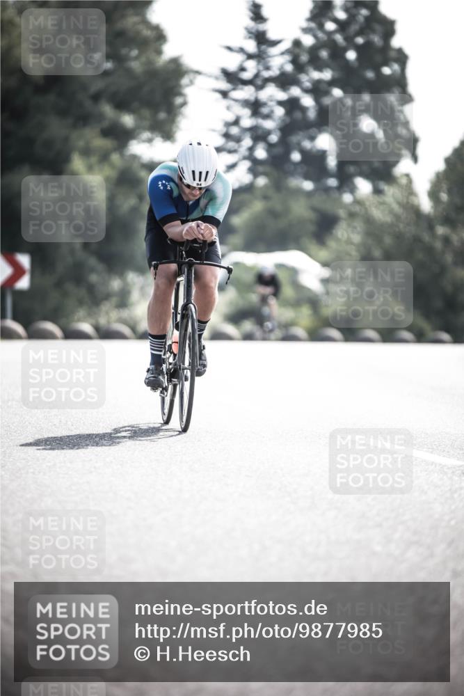 21.06.2026 - 29. Vierlanden-Triathlon H.Heesch http://msf.ph/oto/9877985 21.06.2026 09:06:04 Radfahren 94, 190, 191 meine-sportfotos.de