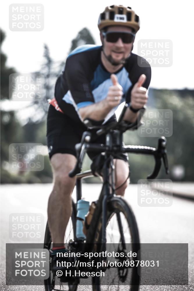 21.06.2026 - 29. Vierlanden-Triathlon H.Heesch http://msf.ph/oto/9878031 21.06.2026 09:06:06 Radfahren 94, 190, 191 meine-sportfotos.de