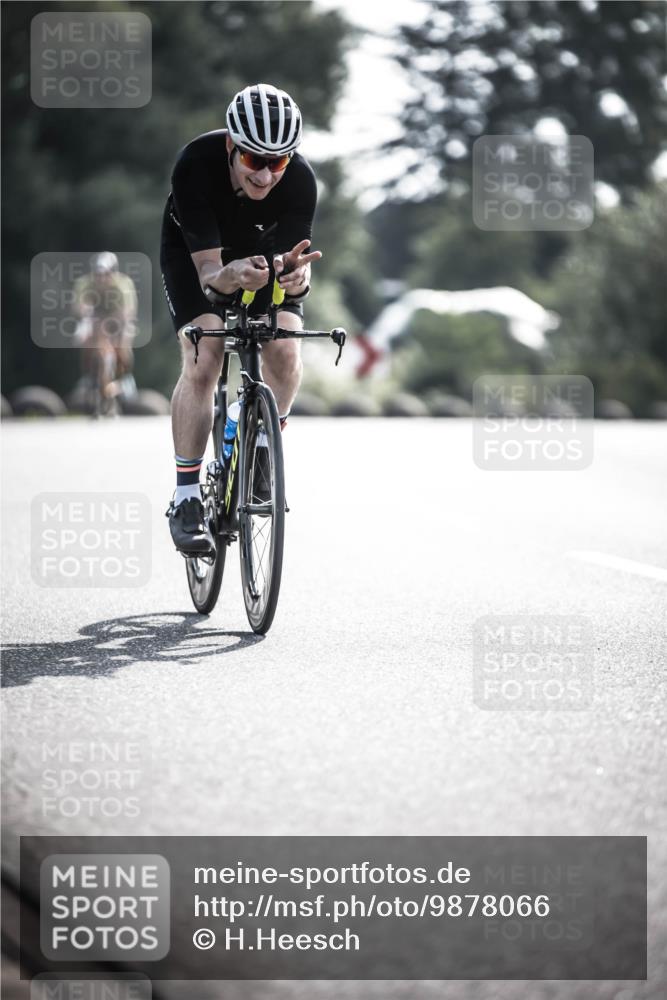 21.06.2026 - 29. Vierlanden-Triathlon H.Heesch http://msf.ph/oto/9878066 21.06.2026 09:06:10 Radfahren 92, 191 meine-sportfotos.de