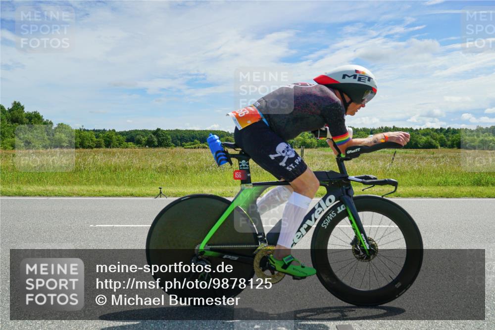 21.06.2026 - Viking Triathlon Michael Burmester http://msf.ph/oto/9878125 21.06.2026 12:13:40 Radfahren 18, 33, 70, 156, 254, 393, 414, 482, 489 meine-sportfotos.de