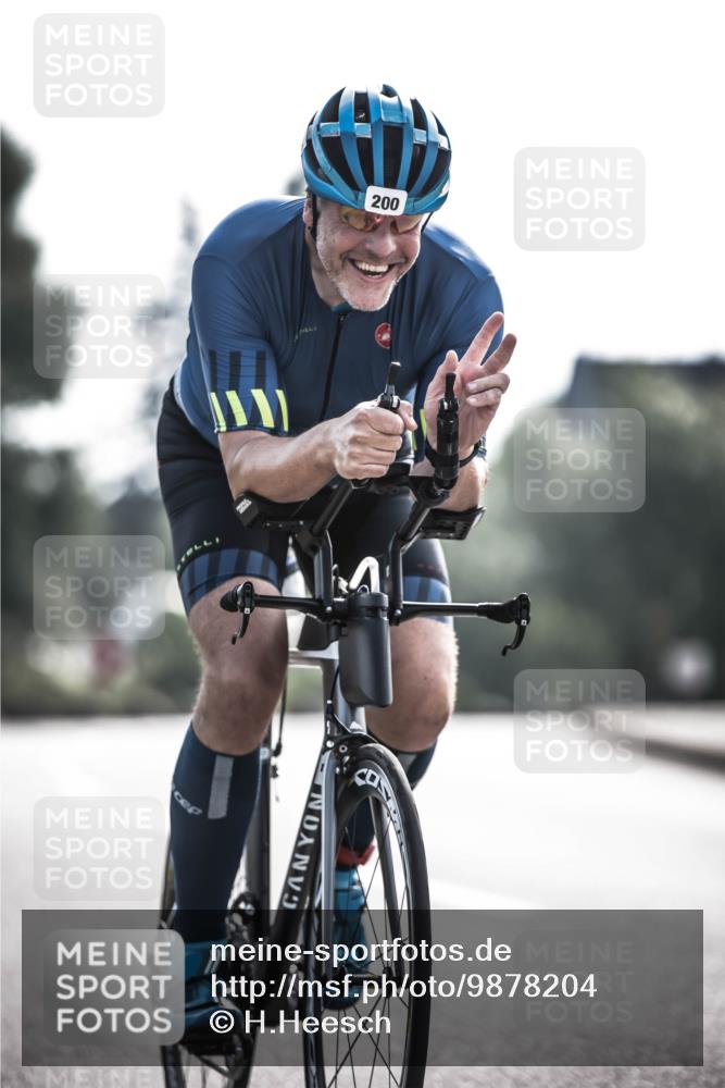 21.06.2026 - 29. Vierlanden-Triathlon H.Heesch http://msf.ph/oto/9878204 21.06.2026 09:06:57 Radfahren 200 meine-sportfotos.de