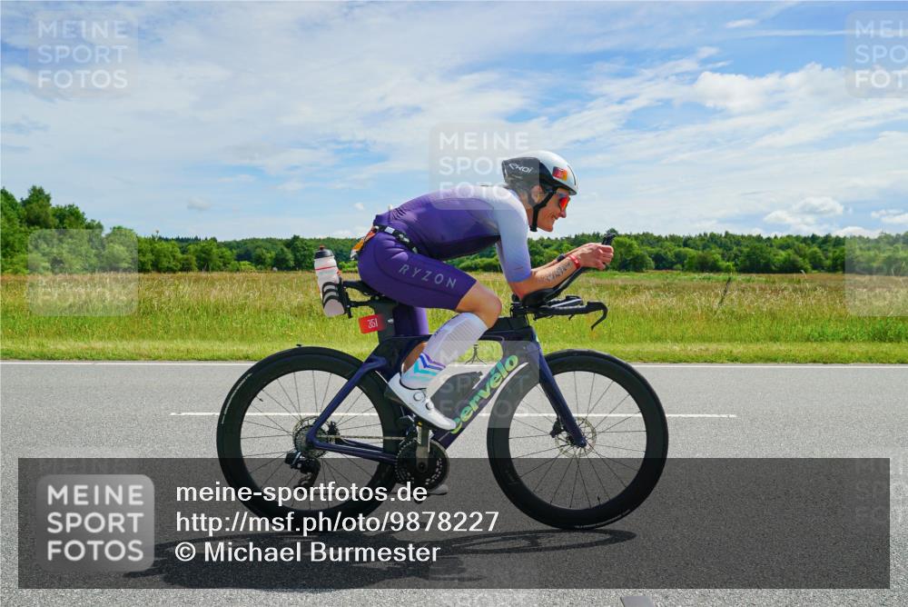 21.06.2026 - Viking Triathlon Michael Burmester http://msf.ph/oto/9878227 21.06.2026 12:15:11 Radfahren 69, 85, 88, 152, 274, 297, 297, 342, 351, 403, 493, 497, 614 meine-sportfotos.de