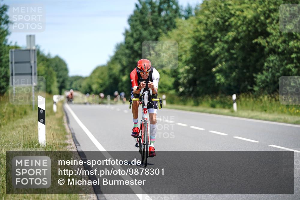 21.06.2026 - Viking Triathlon Michael Burmester http://msf.ph/oto/9878301 21.06.2026 13:07:28 Radfahren 70, 345, 538 meine-sportfotos.de