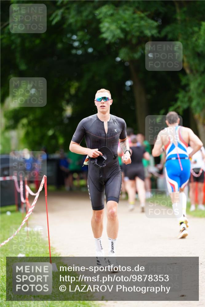 21.06.2026 - 29. Vierlanden-Triathlon LAZAROV Photography http://msf.ph/oto/9878353 21.06.2026 11:55:29 Laufen  meine-sportfotos.de