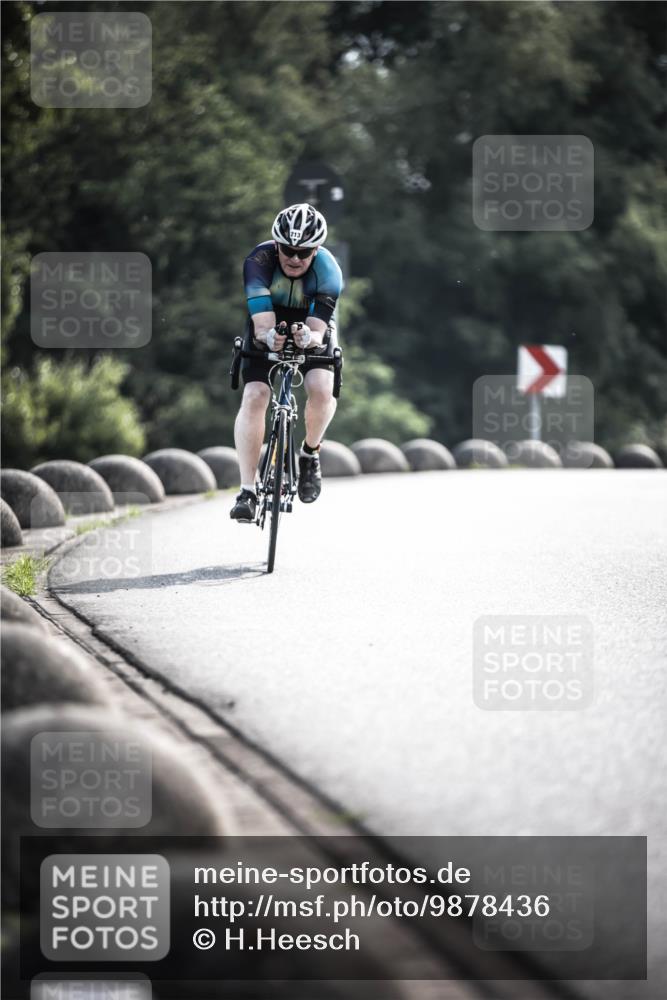 21.06.2026 - 29. Vierlanden-Triathlon H.Heesch http://msf.ph/oto/9878436 21.06.2026 09:07:56 Radfahren 213 meine-sportfotos.de