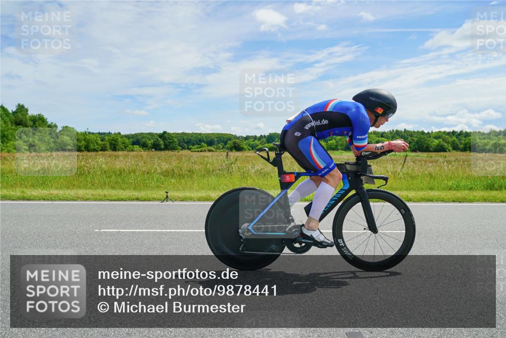 21.06.2026 - Viking Triathlon Michael Burmester http://msf.ph/oto/9878441 21.06.2026 12:18:24 Radfahren 5, 25, 43, 82, 423, 448, 520, 547, 575, 623, 633, 636 meine-sportfotos.de