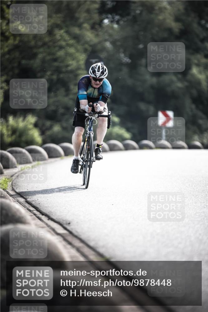 21.06.2026 - 29. Vierlanden-Triathlon H.Heesch http://msf.ph/oto/9878448 21.06.2026 09:07:56 Radfahren 213 meine-sportfotos.de