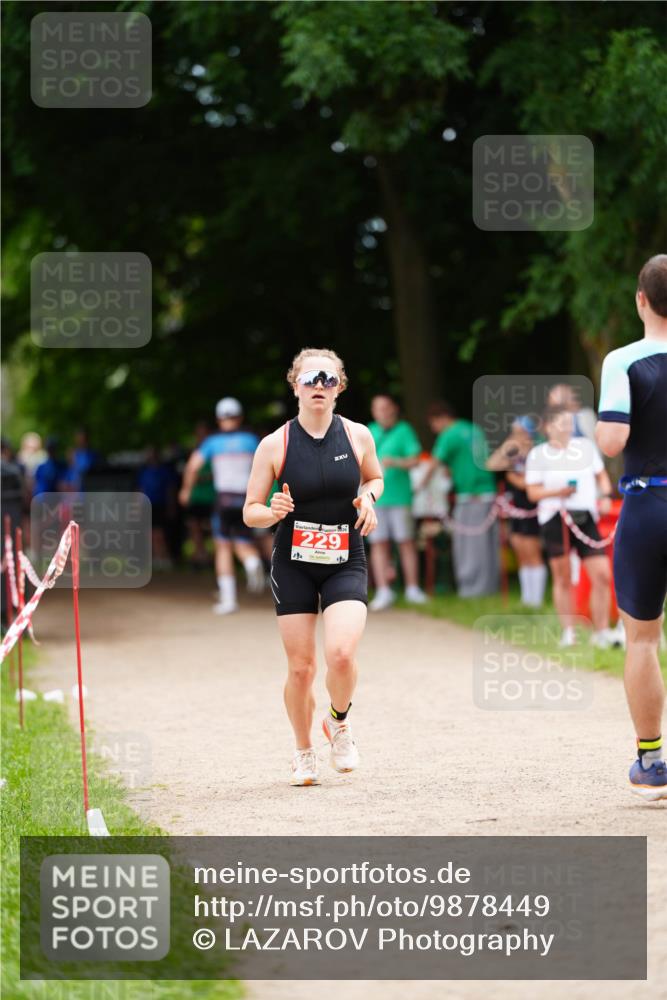 21.06.2026 - 29. Vierlanden-Triathlon LAZAROV Photography http://msf.ph/oto/9878449 21.06.2026 11:56:20 Laufen 2, 229, 26 meine-sportfotos.de