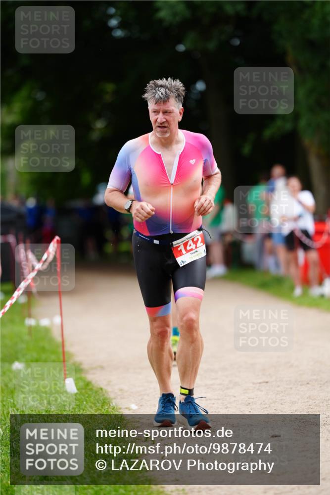 21.06.2026 - 29. Vierlanden-Triathlon LAZAROV Photography http://msf.ph/oto/9878474 21.06.2026 11:56:39 Laufen 202, 142 meine-sportfotos.de