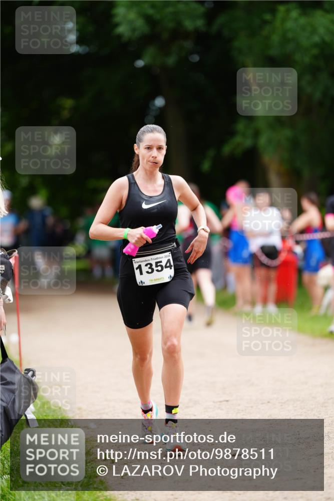 21.06.2026 - 29. Vierlanden-Triathlon LAZAROV Photography http://msf.ph/oto/9878511 21.06.2026 11:56:49 Laufen 2026, 1354 meine-sportfotos.de