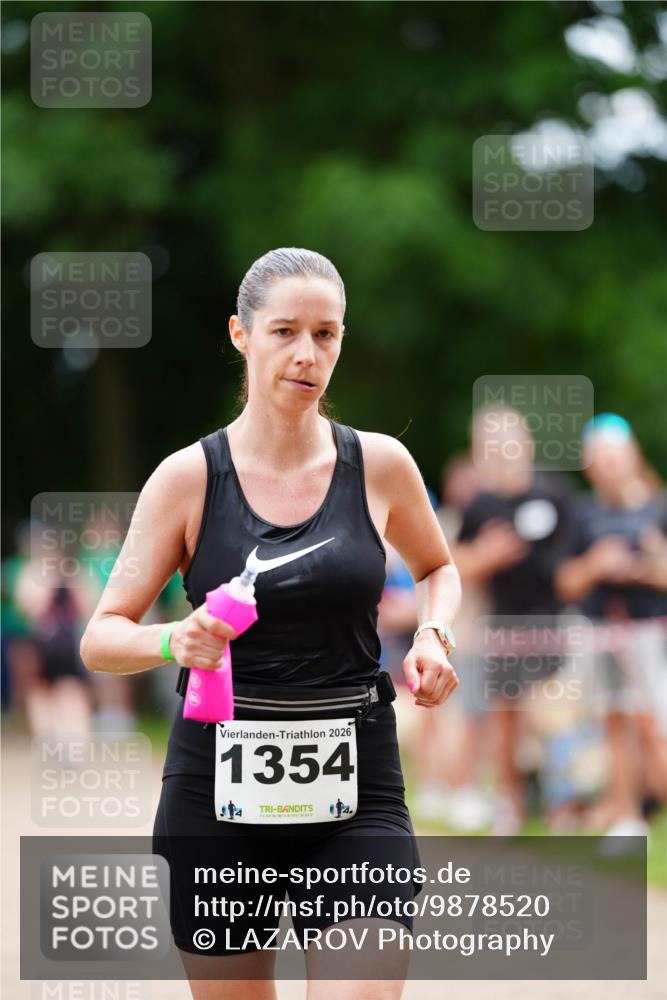 21.06.2026 - 29. Vierlanden-Triathlon LAZAROV Photography http://msf.ph/oto/9878520 21.06.2026 11:56:51 Laufen 2026, 1354, 4 meine-sportfotos.de