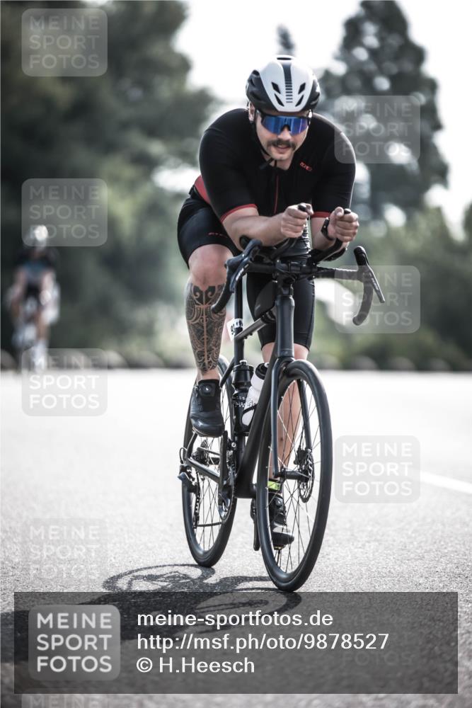 21.06.2026 - 29. Vierlanden-Triathlon H.Heesch http://msf.ph/oto/9878527 21.06.2026 09:08:04 Radfahren 52, 93 meine-sportfotos.de