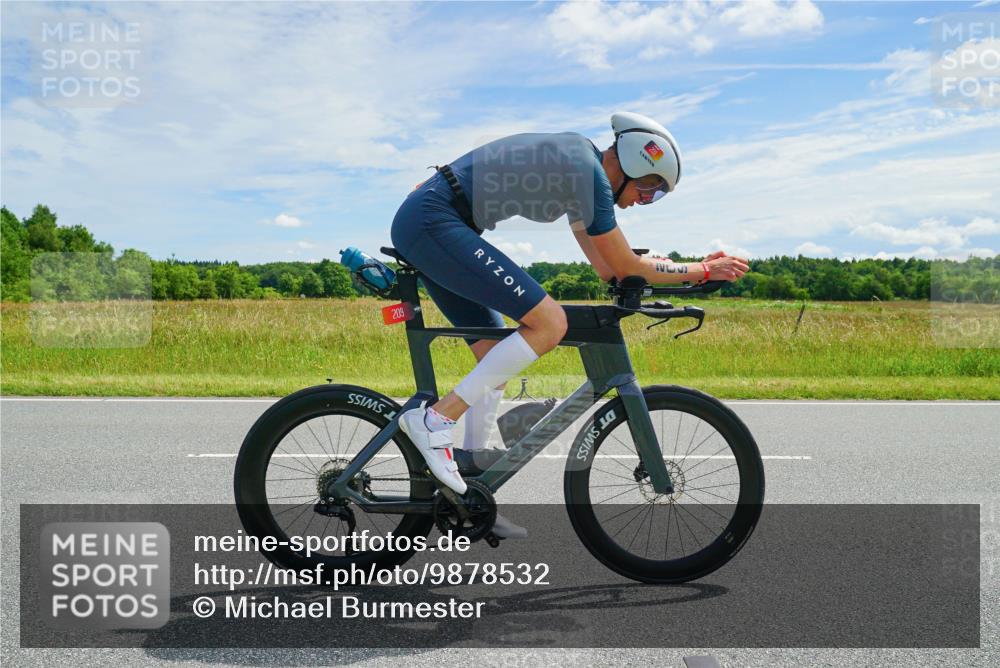 21.06.2026 - Viking Triathlon Michael Burmester http://msf.ph/oto/9878532 21.06.2026 12:19:30 Radfahren 30, 209, 343, 425, 441, 443, 472, 648, 656 meine-sportfotos.de