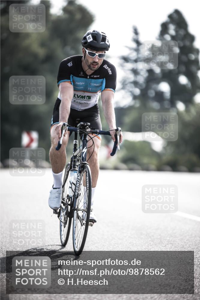 21.06.2026 - 29. Vierlanden-Triathlon H.Heesch http://msf.ph/oto/9878562 21.06.2026 09:08:09 Radfahren 52 meine-sportfotos.de