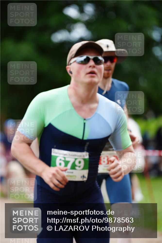 21.06.2026 - 29. Vierlanden-Triathlon LAZAROV Photography http://msf.ph/oto/9878563 21.06.2026 11:57:21 Laufen 649 meine-sportfotos.de