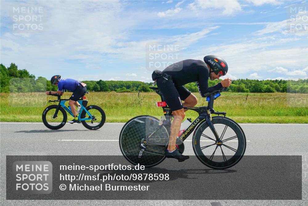 21.06.2026 - Viking Triathlon Michael Burmester http://msf.ph/oto/9878598 21.06.2026 12:21:11 Radfahren 13, 183, 339, 395, 400, 628, 643 meine-sportfotos.de