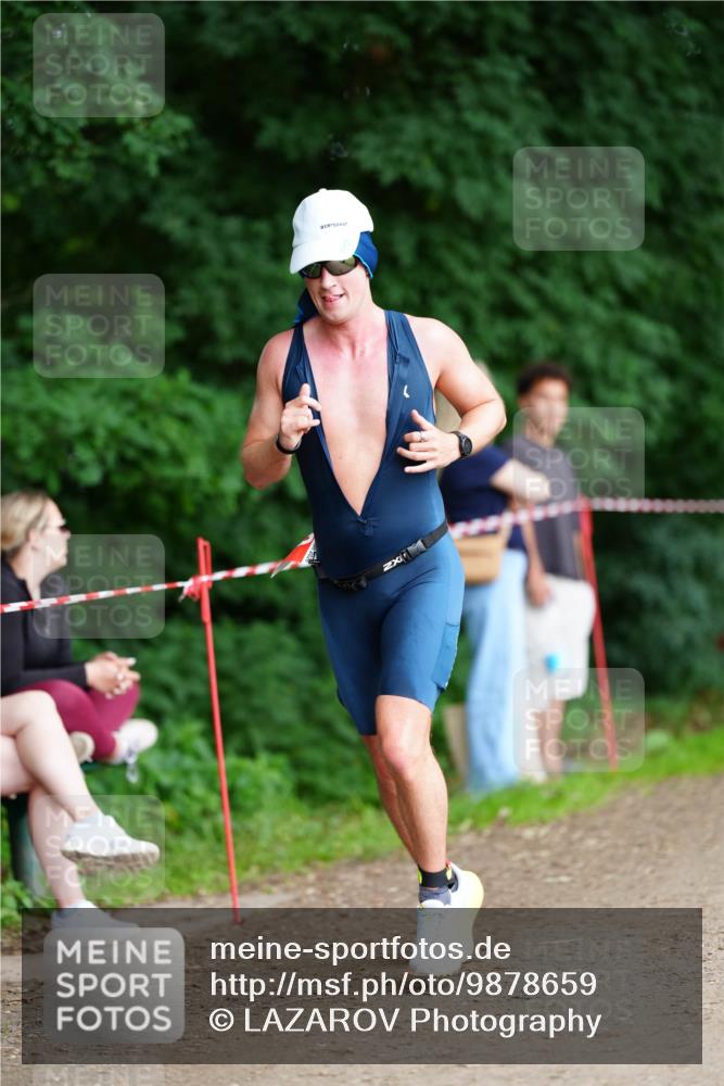 21.06.2026 - 29. Vierlanden-Triathlon LAZAROV Photography http://msf.ph/oto/9878659 21.06.2026 11:58:32 Laufen  meine-sportfotos.de
