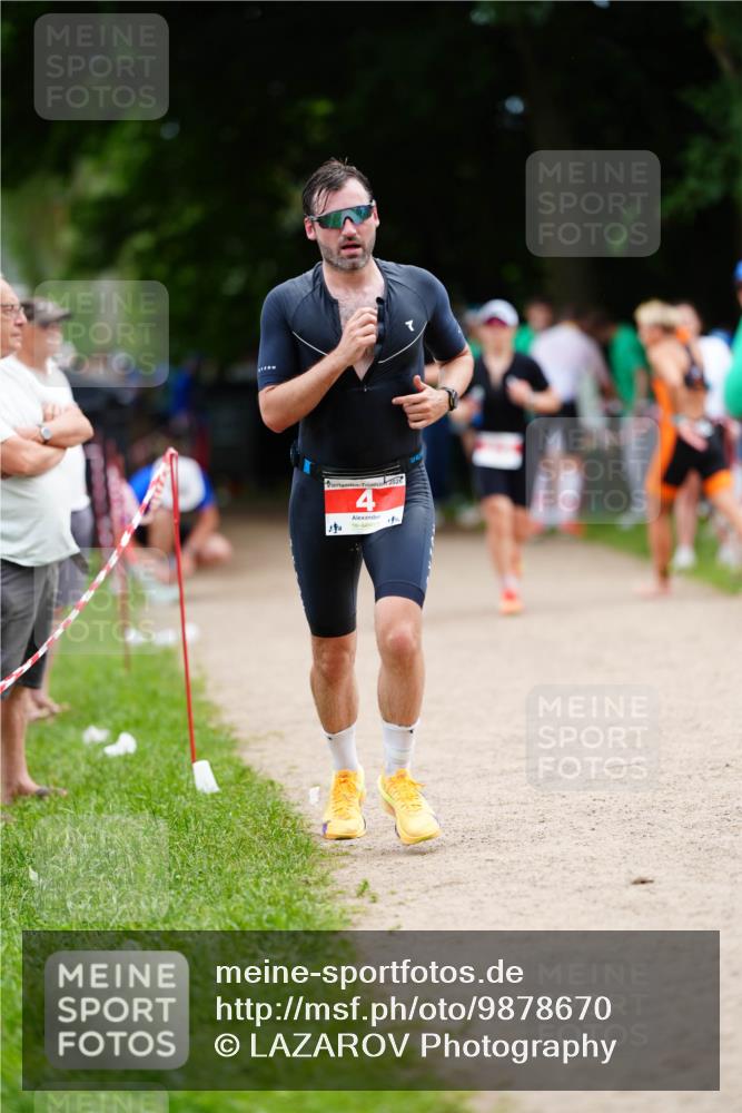 21.06.2026 - 29. Vierlanden-Triathlon LAZAROV Photography http://msf.ph/oto/9878670 21.06.2026 11:58:37 Laufen 2026, 4 meine-sportfotos.de