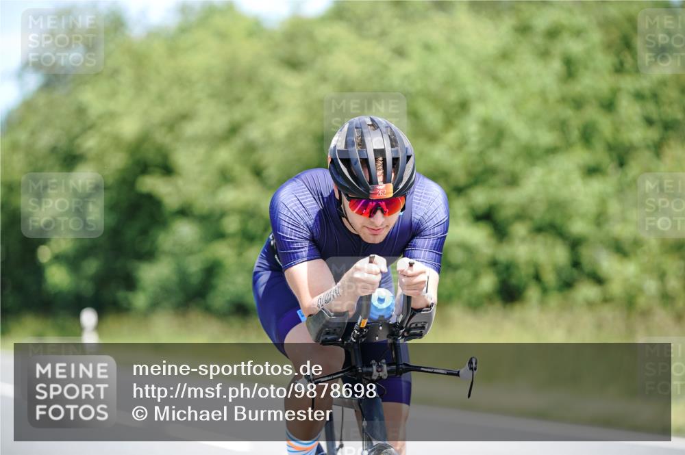 21.06.2026 - Viking Triathlon Michael Burmester http://msf.ph/oto/9878698 21.06.2026 13:09:01 Radfahren 135, 207, 262, 439, 504 meine-sportfotos.de