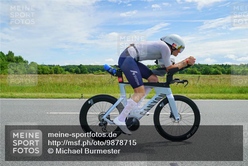 21.06.2026 - Viking Triathlon Michael Burmester http://msf.ph/oto/9878715 21.06.2026 12:22:29 Radfahren 94, 132, 142, 192, 262, 279, 318, 329, 369, 442, 523, 548, 606, 644 meine-sportfotos.de