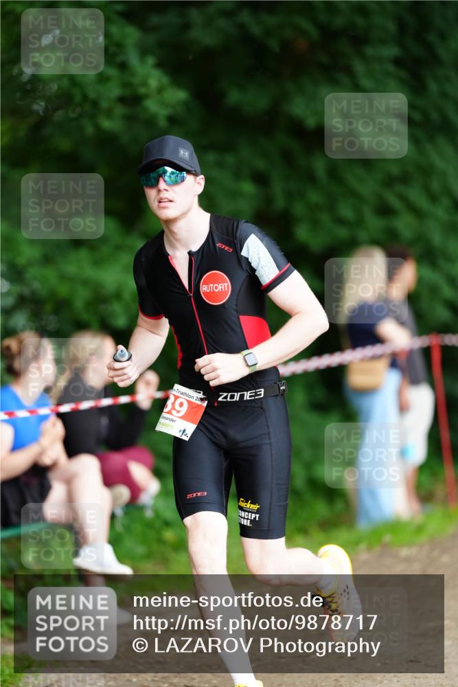 21.06.2026 - 29. Vierlanden-Triathlon LAZAROV Photography http://msf.ph/oto/9878717 21.06.2026 11:58:50 Laufen 3, 20, 39, 3, 3 meine-sportfotos.de