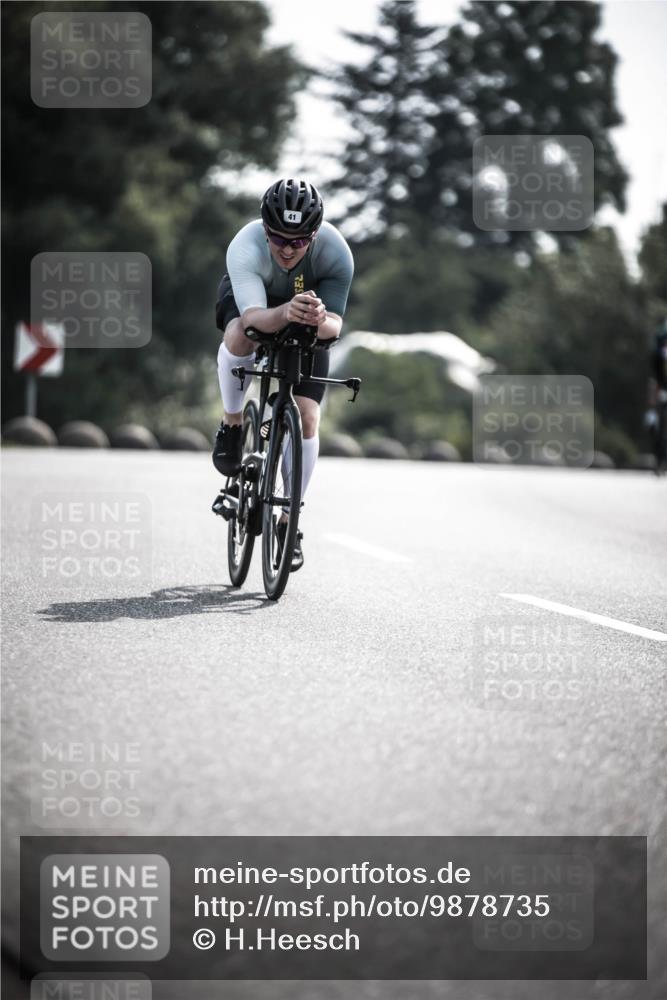 21.06.2026 - 29. Vierlanden-Triathlon H.Heesch http://msf.ph/oto/9878735 21.06.2026 09:09:12 Radfahren 41, 212 meine-sportfotos.de