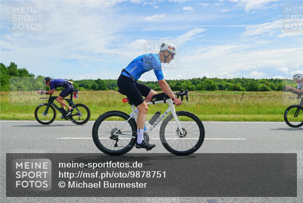 21.06.2026 - Viking Triathlon Michael Burmester http://msf.ph/oto/9878751 21.06.2026 12:22:46 Radfahren 132, 134, 142, 158, 279, 329, 364, 436, 442, 577, 630 meine-sportfotos.de