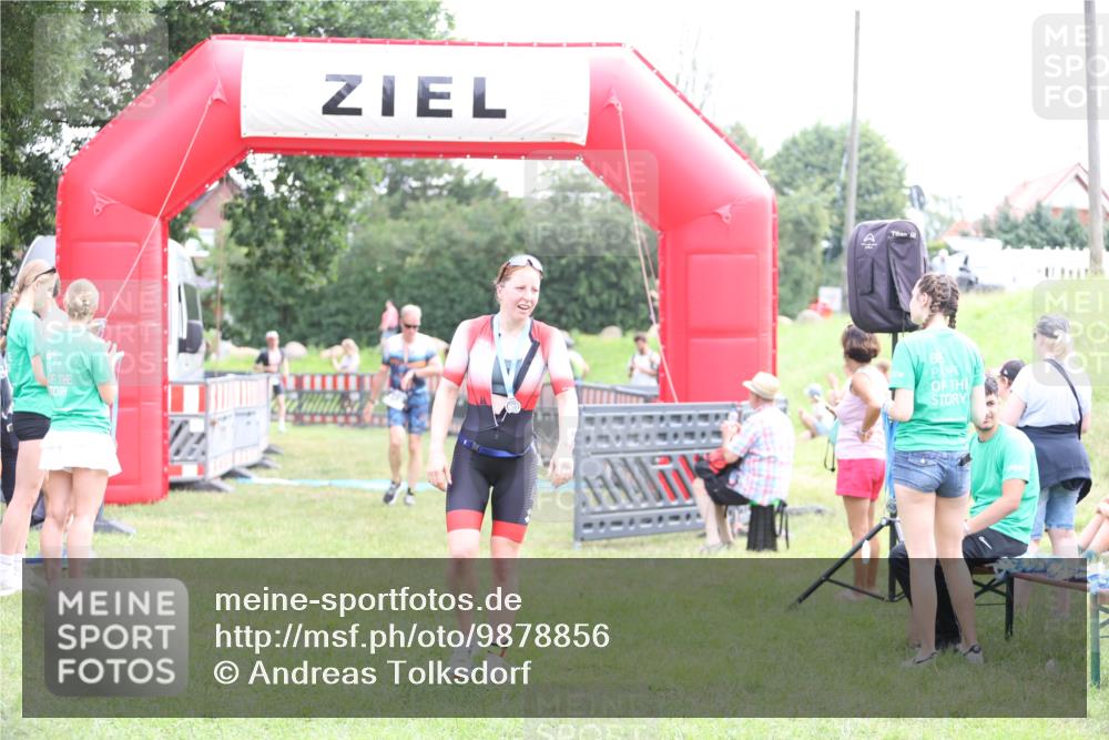 21.06.2026 - 29. Vierlanden-Triathlon Andreas Tolksdorf http://msf.ph/oto/9878856 21.06.2026 11:16:34 Ziel 347, 449, 474, 347, 449, 474 meine-sportfotos.de