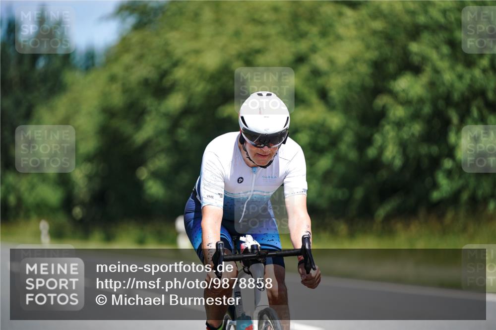21.06.2026 - Viking Triathlon Michael Burmester http://msf.ph/oto/9878858 21.06.2026 13:10:32 Radfahren 178, 178, 339 meine-sportfotos.de