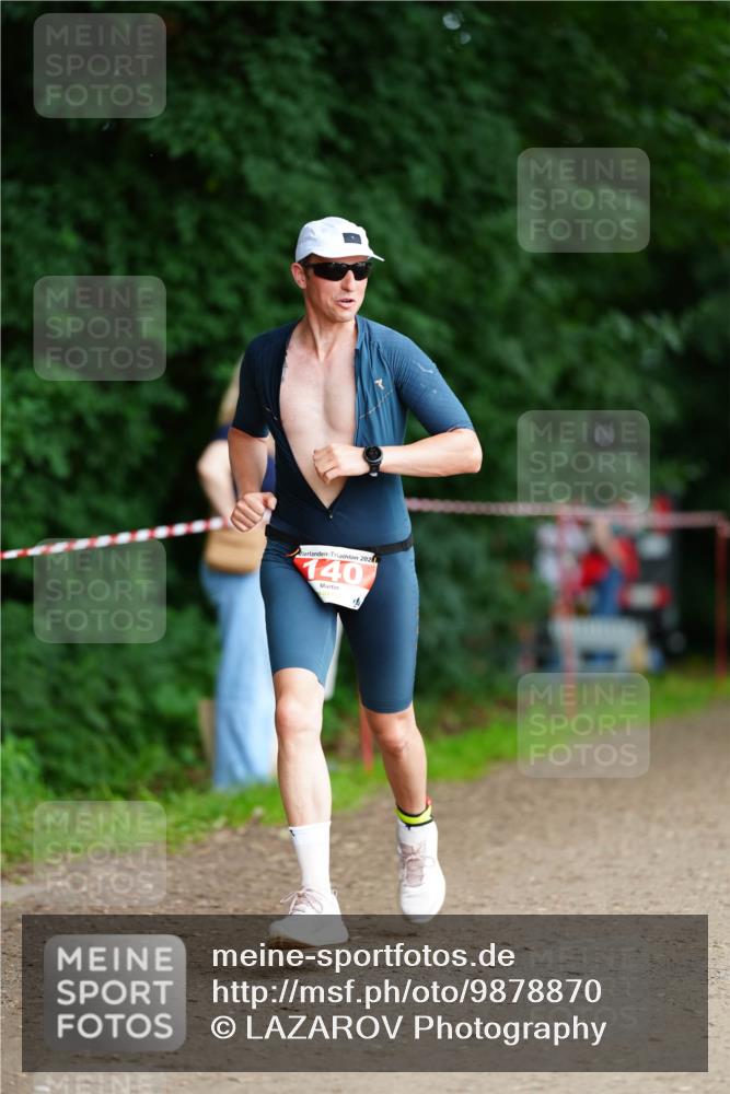 21.06.2026 - 29. Vierlanden-Triathlon LAZAROV Photography http://msf.ph/oto/9878870 21.06.2026 11:59:50 Laufen 202, 140 meine-sportfotos.de