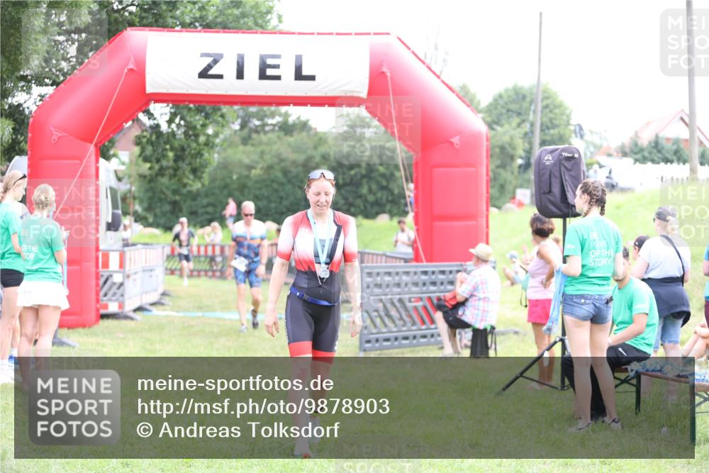 21.06.2026 - 29. Vierlanden-Triathlon Andreas Tolksdorf http://msf.ph/oto/9878903 21.06.2026 11:16:34 Ziel 347, 449, 474, 347, 449, 474 meine-sportfotos.de