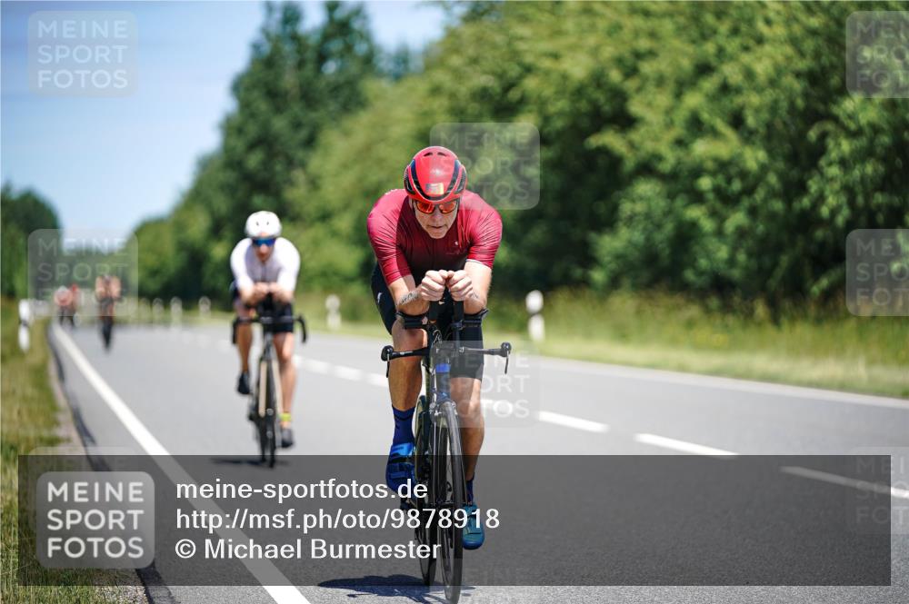 21.06.2026 - Viking Triathlon Michael Burmester http://msf.ph/oto/9878918 21.06.2026 13:10:54 Radfahren 258, 306, 353 meine-sportfotos.de