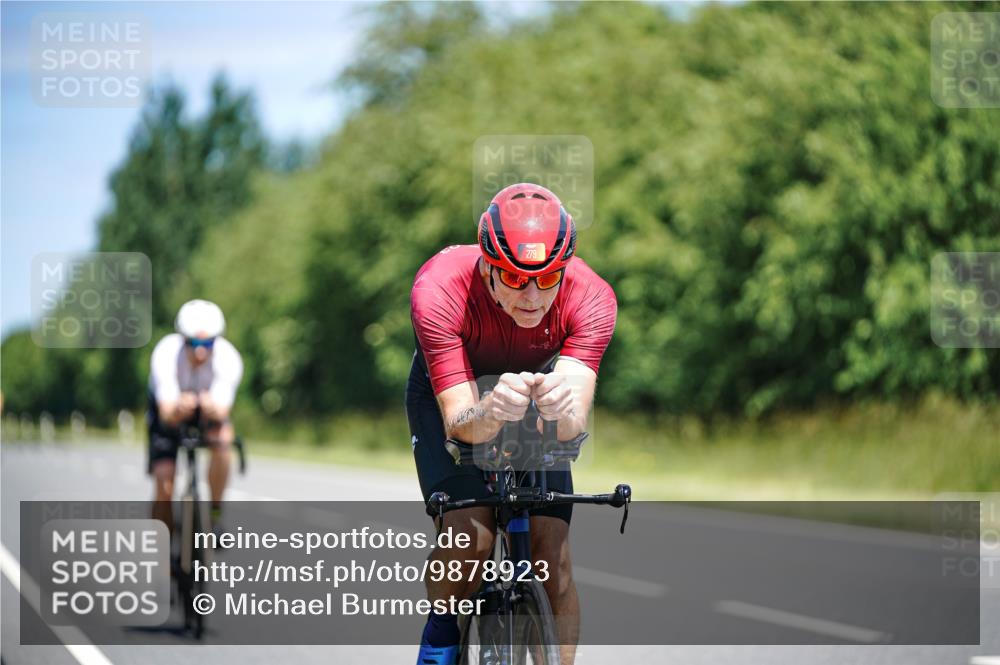21.06.2026 - Viking Triathlon Michael Burmester http://msf.ph/oto/9878923 21.06.2026 13:10:54 Radfahren 258, 306, 353 meine-sportfotos.de