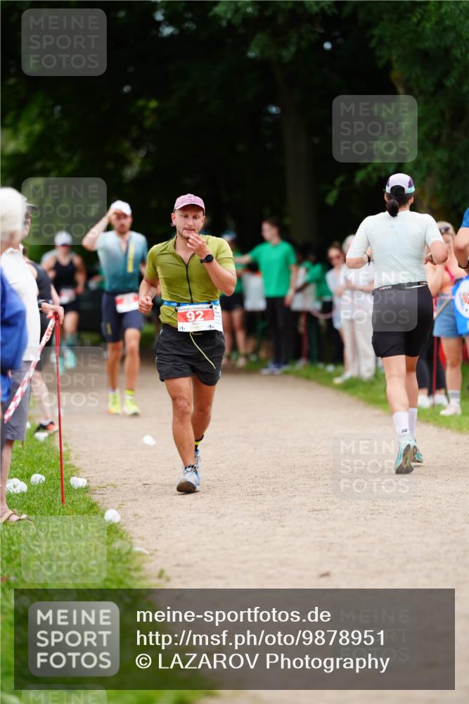 21.06.2026 - 29. Vierlanden-Triathlon LAZAROV Photography http://msf.ph/oto/9878951 21.06.2026 12:07:21 Laufen 92 meine-sportfotos.de