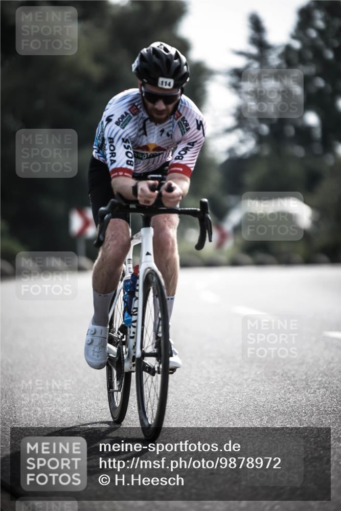 21.06.2026 - 29. Vierlanden-Triathlon H.Heesch http://msf.ph/oto/9878972 21.06.2026 09:10:14 Radfahren 3, 114, 211 meine-sportfotos.de