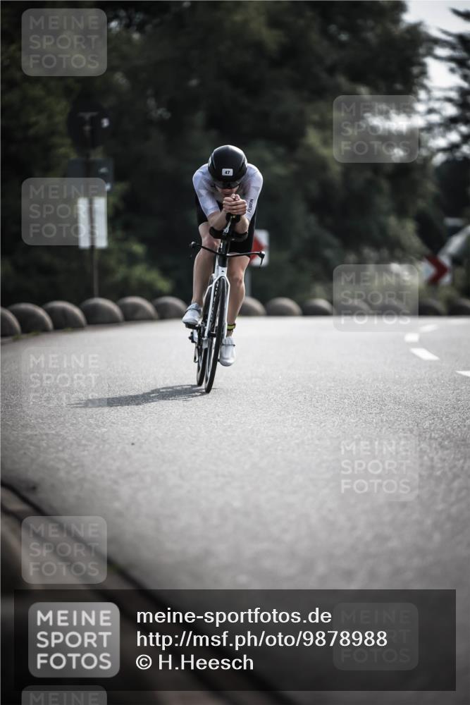 21.06.2026 - 29. Vierlanden-Triathlon H.Heesch http://msf.ph/oto/9878988 21.06.2026 09:10:43 Radfahren 37, 47, 63, 76, 158, 168, 283 meine-sportfotos.de