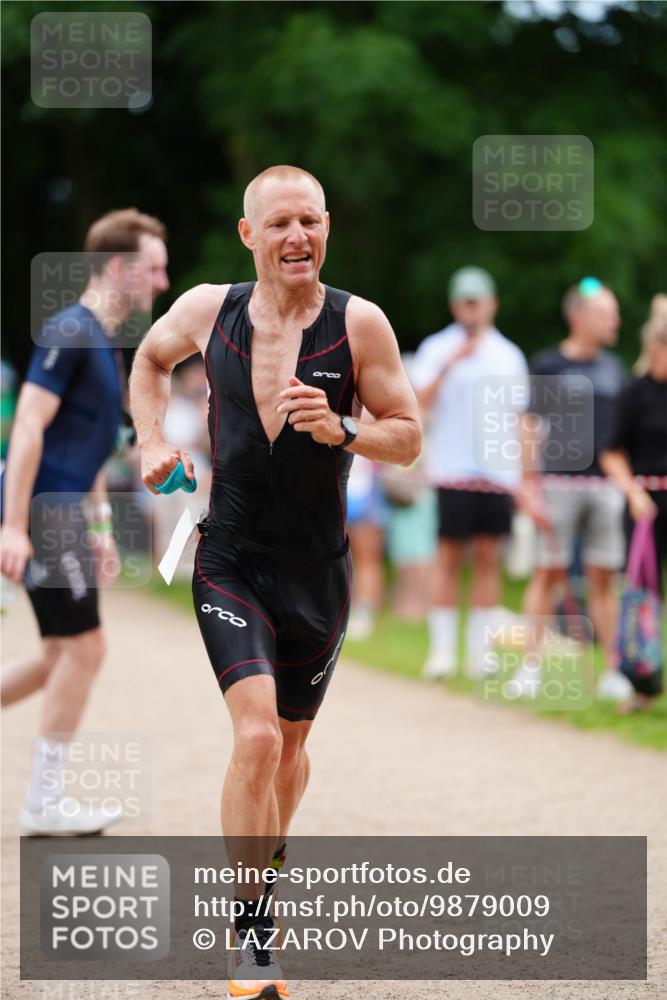 21.06.2026 - 29. Vierlanden-Triathlon LAZAROV Photography http://msf.ph/oto/9879009 21.06.2026 12:07:35 Laufen 8500 meine-sportfotos.de