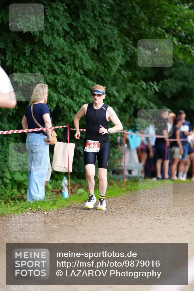 21.06.2026 - 29. Vierlanden-Triathlon LAZAROV Photography http://msf.ph/oto/9879016 21.06.2026 12:07:44 Laufen 243 meine-sportfotos.de