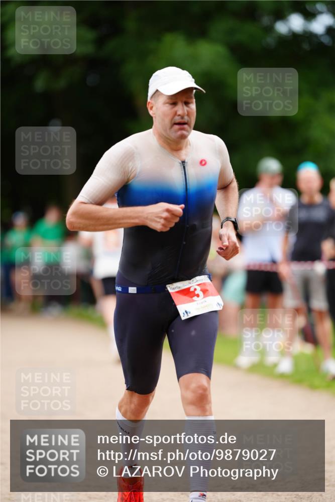 21.06.2026 - 29. Vierlanden-Triathlon LAZAROV Photography http://msf.ph/oto/9879027 21.06.2026 12:07:52 Laufen 3 meine-sportfotos.de
