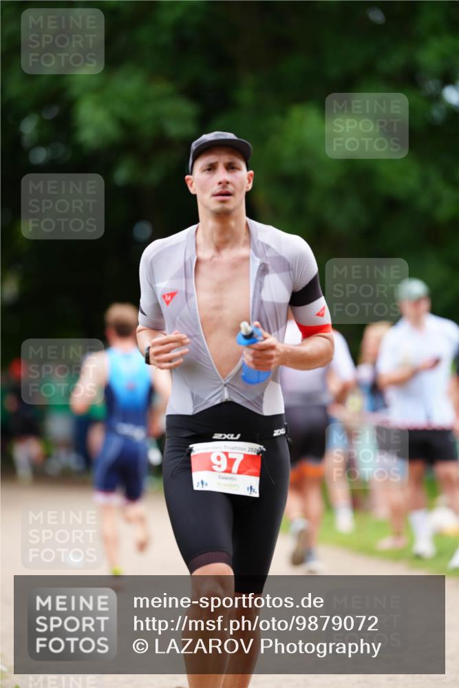 21.06.2026 - 29. Vierlanden-Triathlon LAZAROV Photography http://msf.ph/oto/9879072 21.06.2026 12:08:07 Laufen 202, 97, 2 meine-sportfotos.de